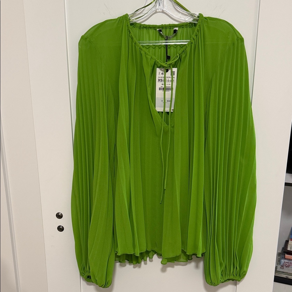 Zara Vibrant Green Pleated Blouse